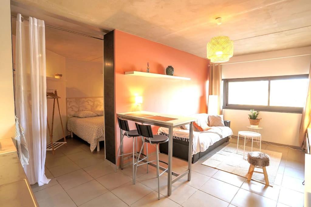 Le Saint Roch 1 - Ac Clim - Wifi - 50M Centre Ville Avignon Kültér fotó